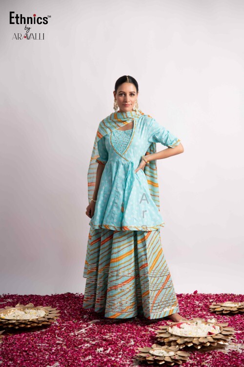 Kurta Sharara Dupatta - Color: Blue