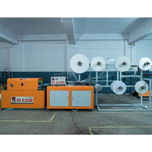 स्वचालित अल्ट्रा थिन सैनिटरी पैड बनाने वाली मशीन