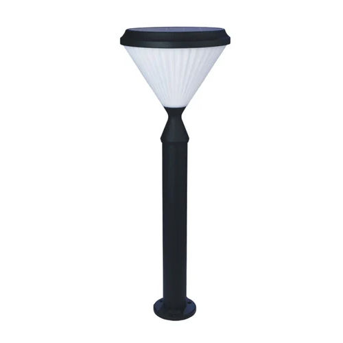 Luker Solar Garden Light - Color: Black