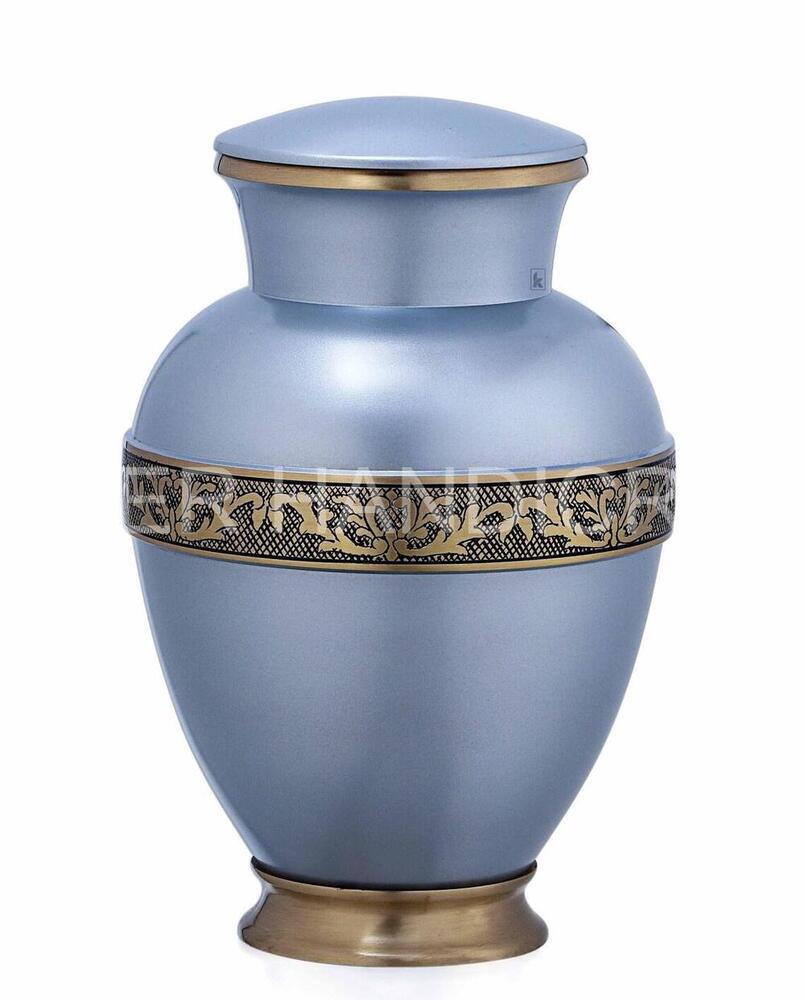 Manufacturer of Brass Cremation Urns from India