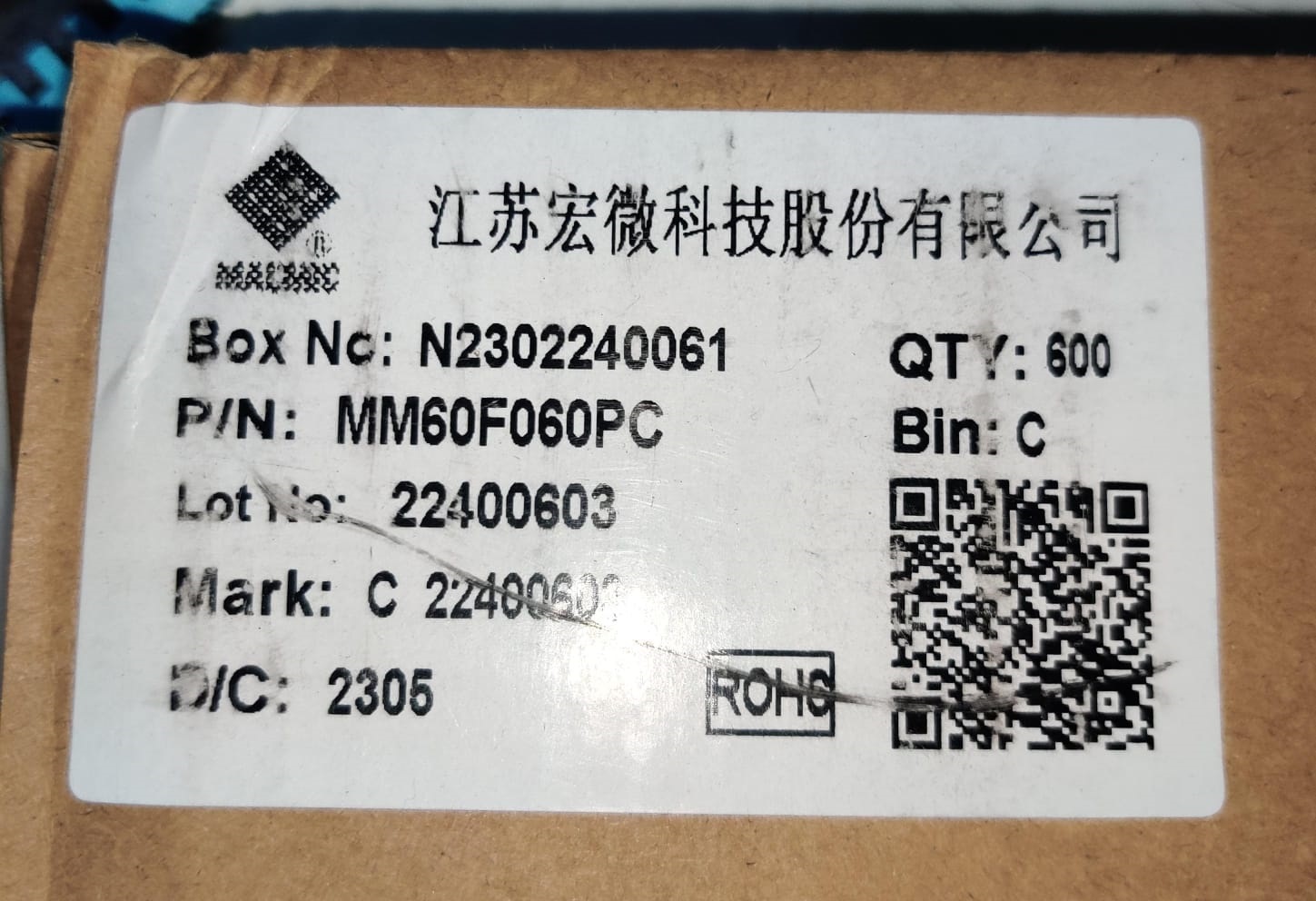 Mm60f060 Pc - Color: Black