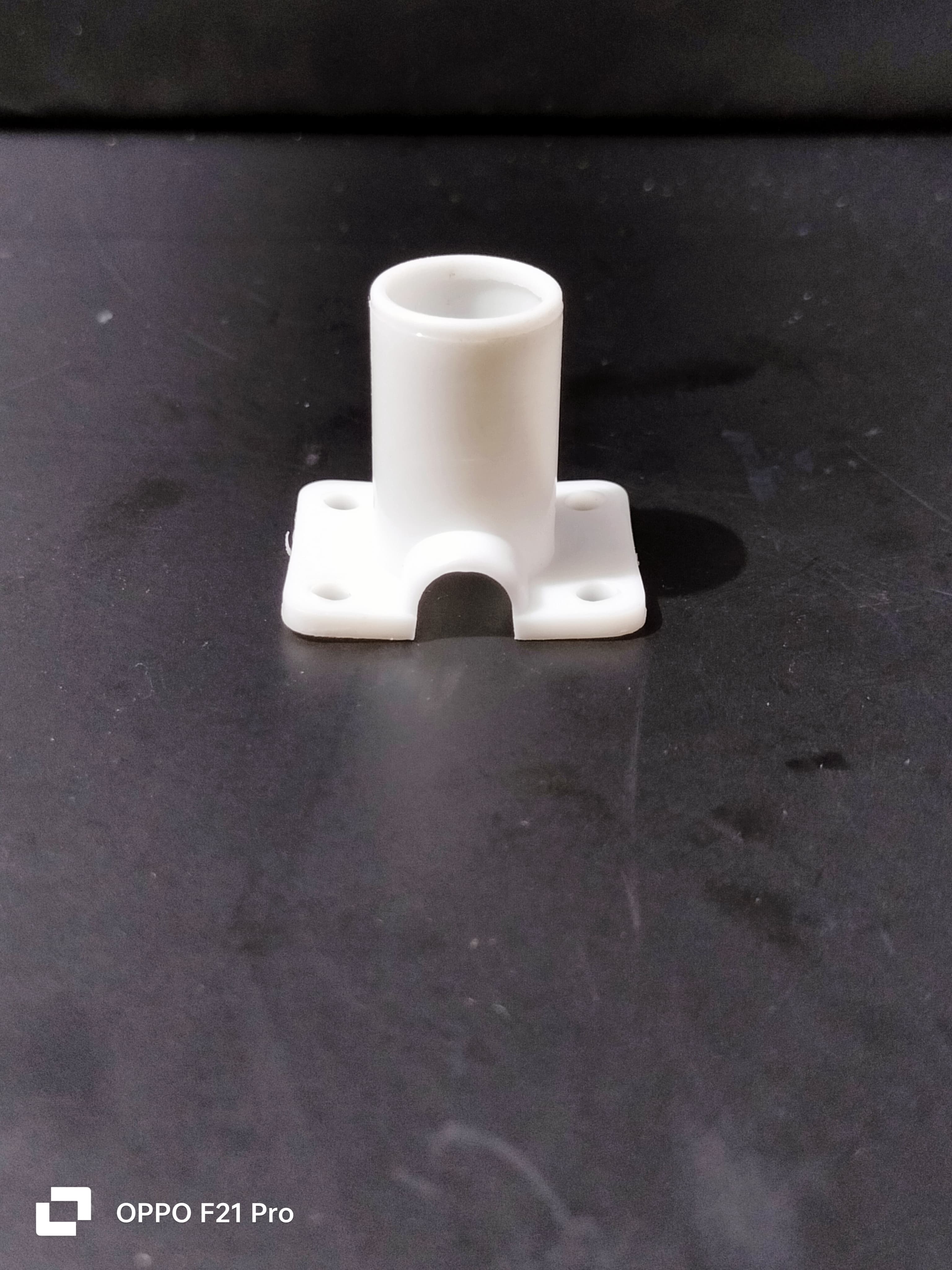 Pixel Holder - Color: White / Transperant
