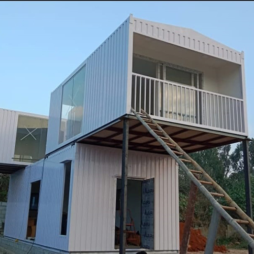 Portable Farm House Cabin - Color: White