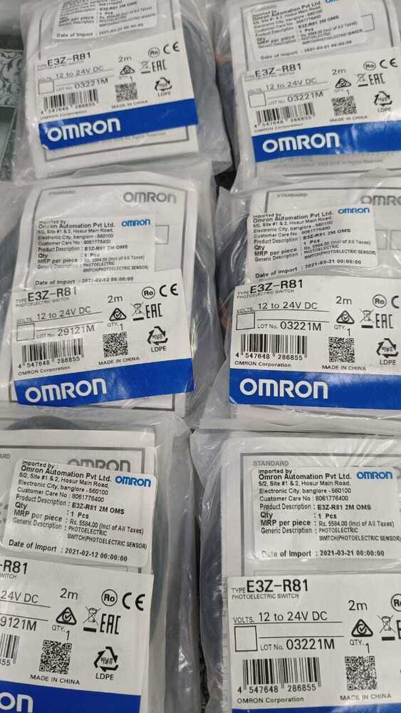 OMRON PHOTOELECTRIC SENSOR,E3Z-R81