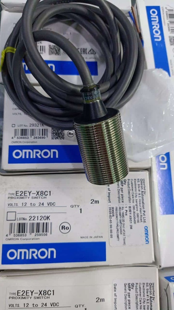 OMRON PROXIMITY SENSOR,E2EY-X8C1