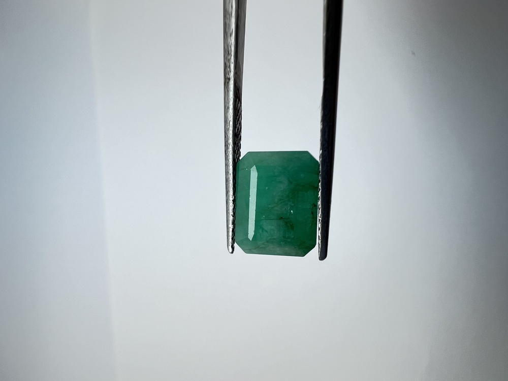Natural Emerald - 3.25 Ct Octagon Gemstone 100% Handmade Green Beauty