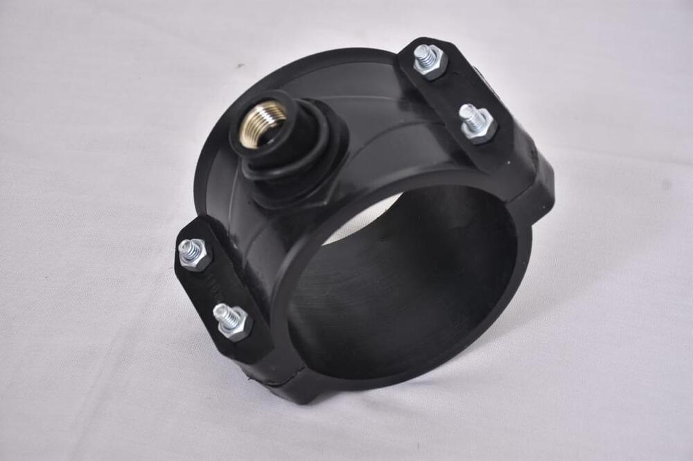 Service Saddle - Black - Material: Plastic