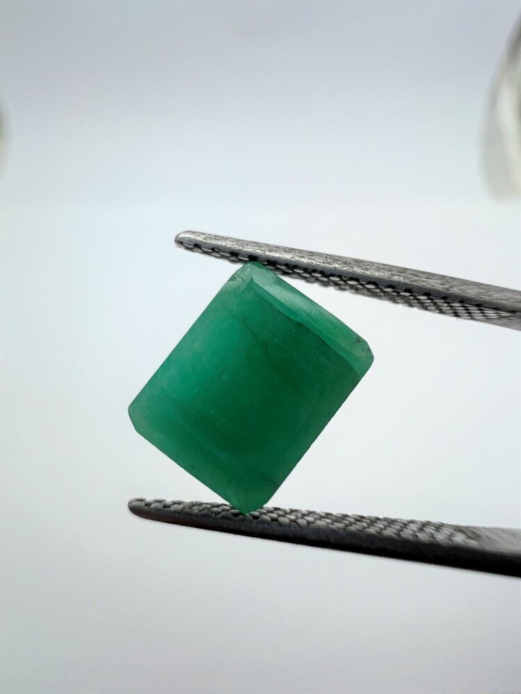 Emerald Gemstone - 2.20ct Octagon Cut | 100% Natural Green Gemstone, Handmade Quality 9x7x4 Mm