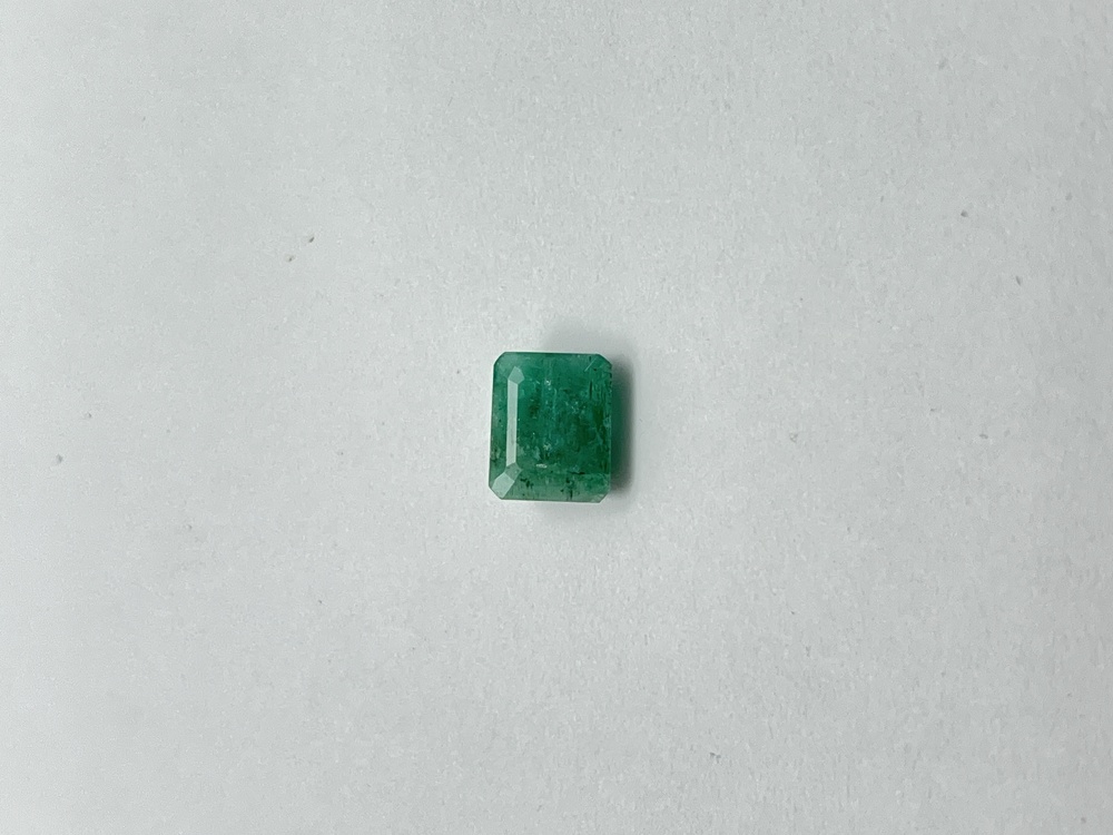 Emerald Loose Gemstone - Color: Green