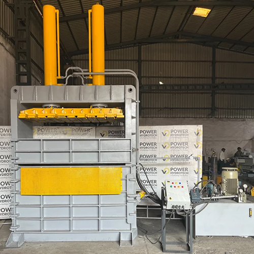 Twin Ram Baling Press Machine - Color: Grey And Yellow