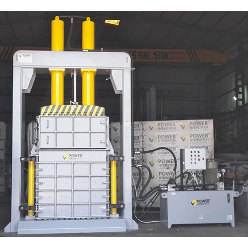 Lifting Chamber Baler Machine - Color: Grey And Yellow