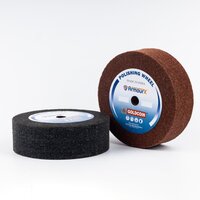 Non-woven polishing wheel for aluminum