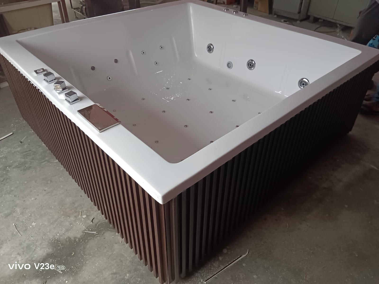 Acrylic Spa Bathtub