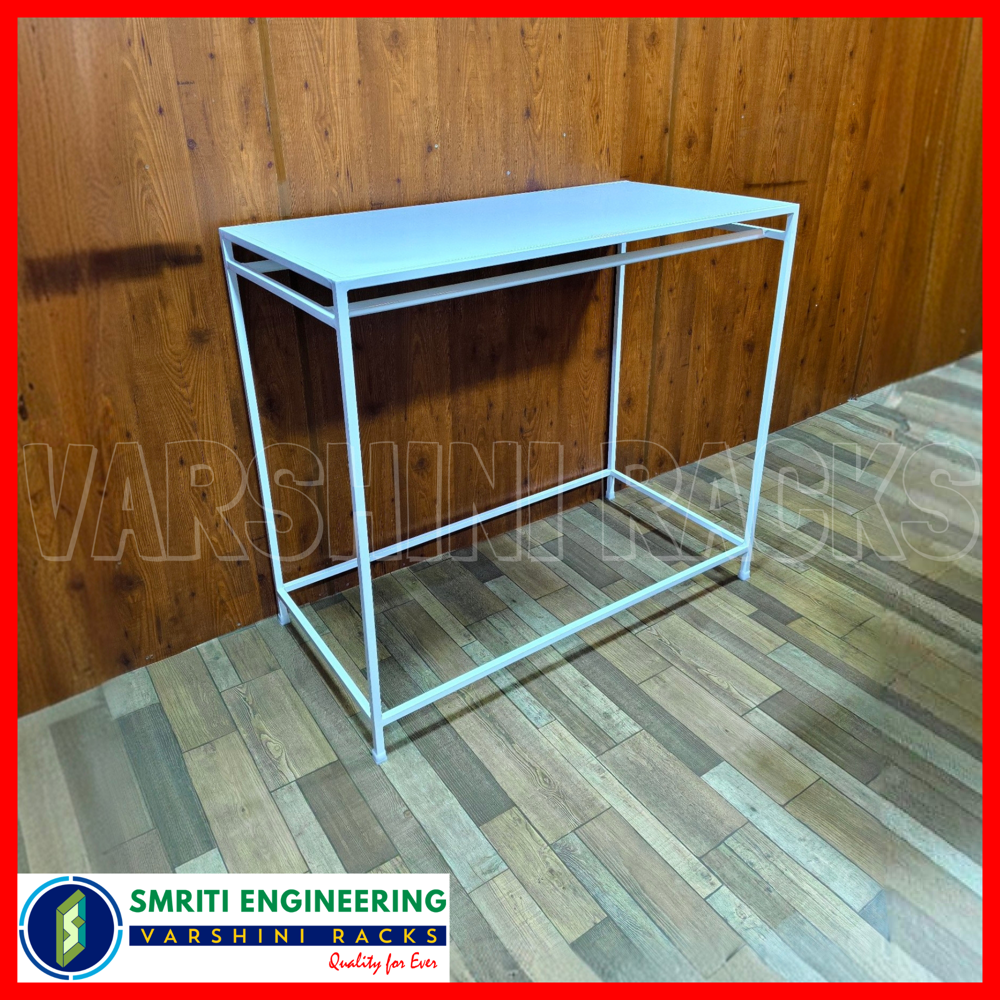 Garment Table