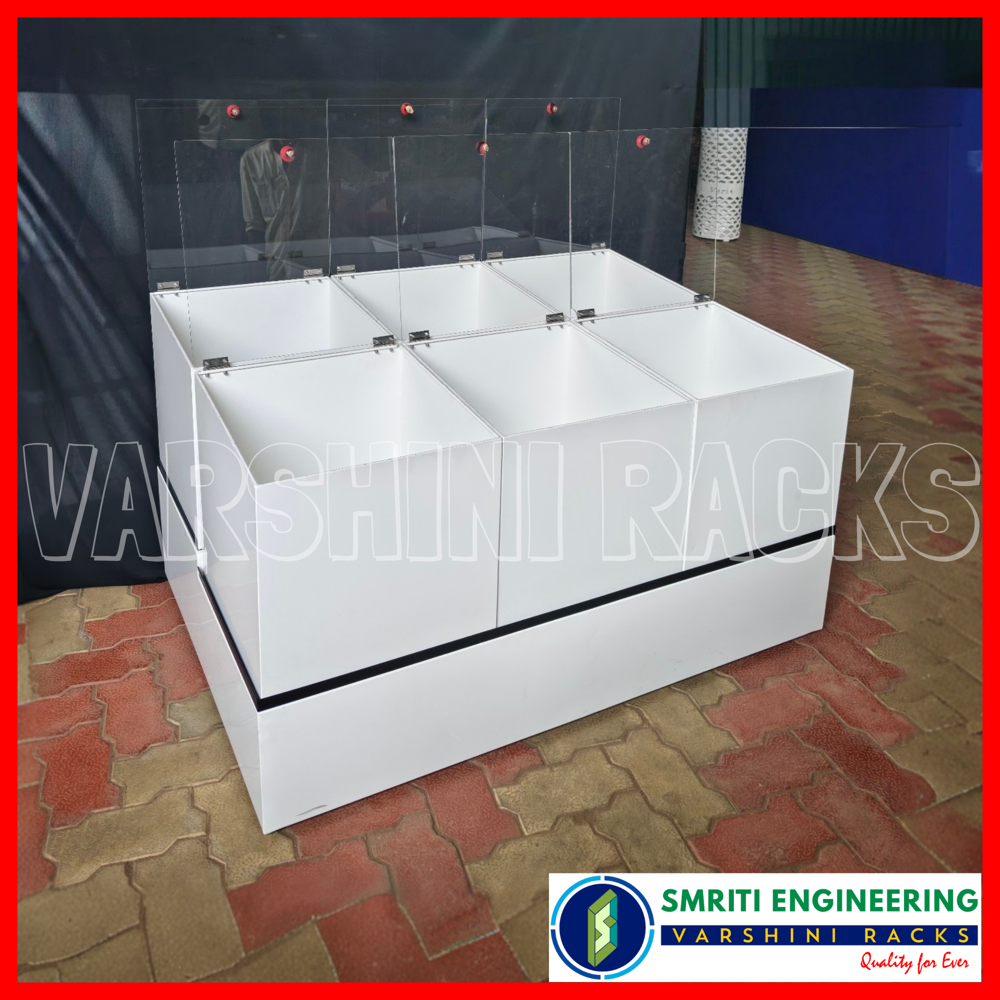 Rice Bin With Stand - Capacity: 50 Kg