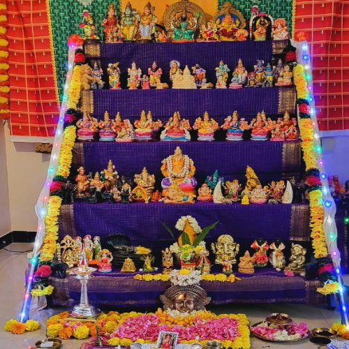 5 Steps Metal Golu Stand