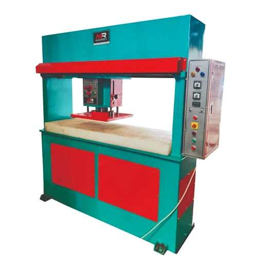 Collar And Cuff Cutting Machine - Capacity: 25 Ton