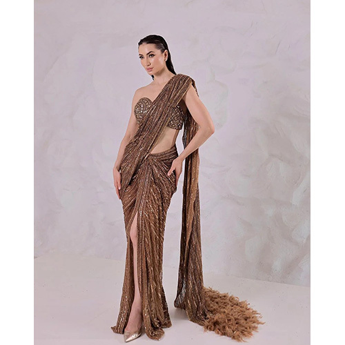 Tawny Birch Brown Color Saree And Feather Drape