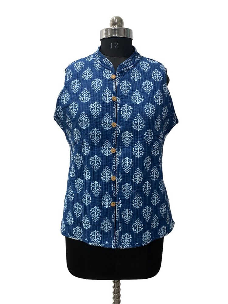 Cotton Quilted Sleeveless Indigo Jacket - Customized Size, Breathable & Washable | Double Pockets, All-season Design In Blue And White