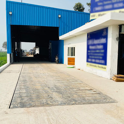 Pit Type M Steel Weighbridge - Color: Metallic Grey