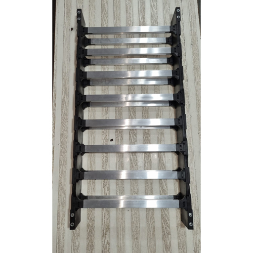 Cable Drag Chain - Nylon 66 (Pa-66) With 30% Fiber Glass, 80x475 Mm Size, Black Color - Suitable For Agriculture And Sports Fields, 106 Mm Outer Height, 1 Meter Length, Round Hole Shape, 1 Year Warranty