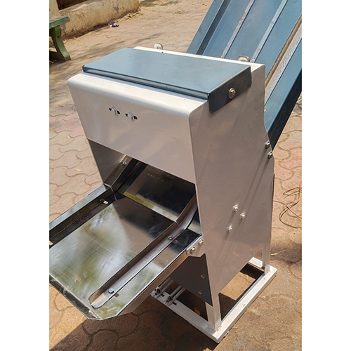 Bread Slicer Machine