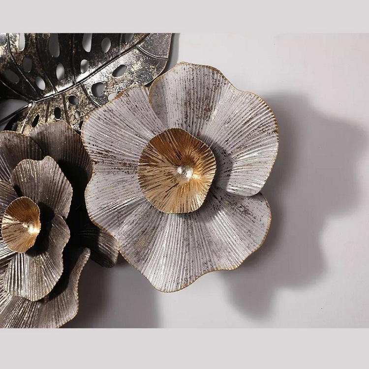 Beautiful Metal Wall Art - Color: Multicolor