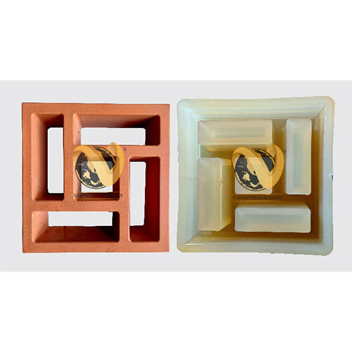 VP-03 Swastik
