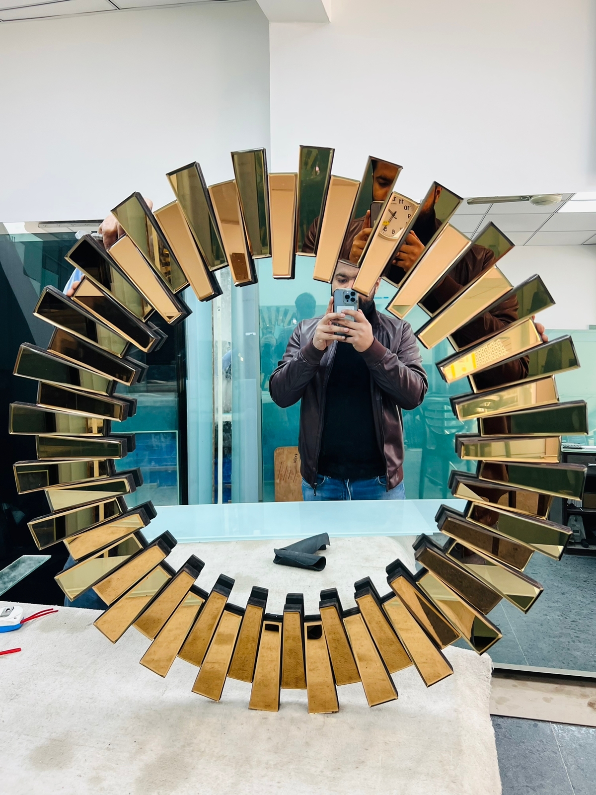 Designer Glass Mirror - Premium Quality Glass, Unique Abstract Shapes , Luxurious Custom Frames, Intricate Etched Patterns