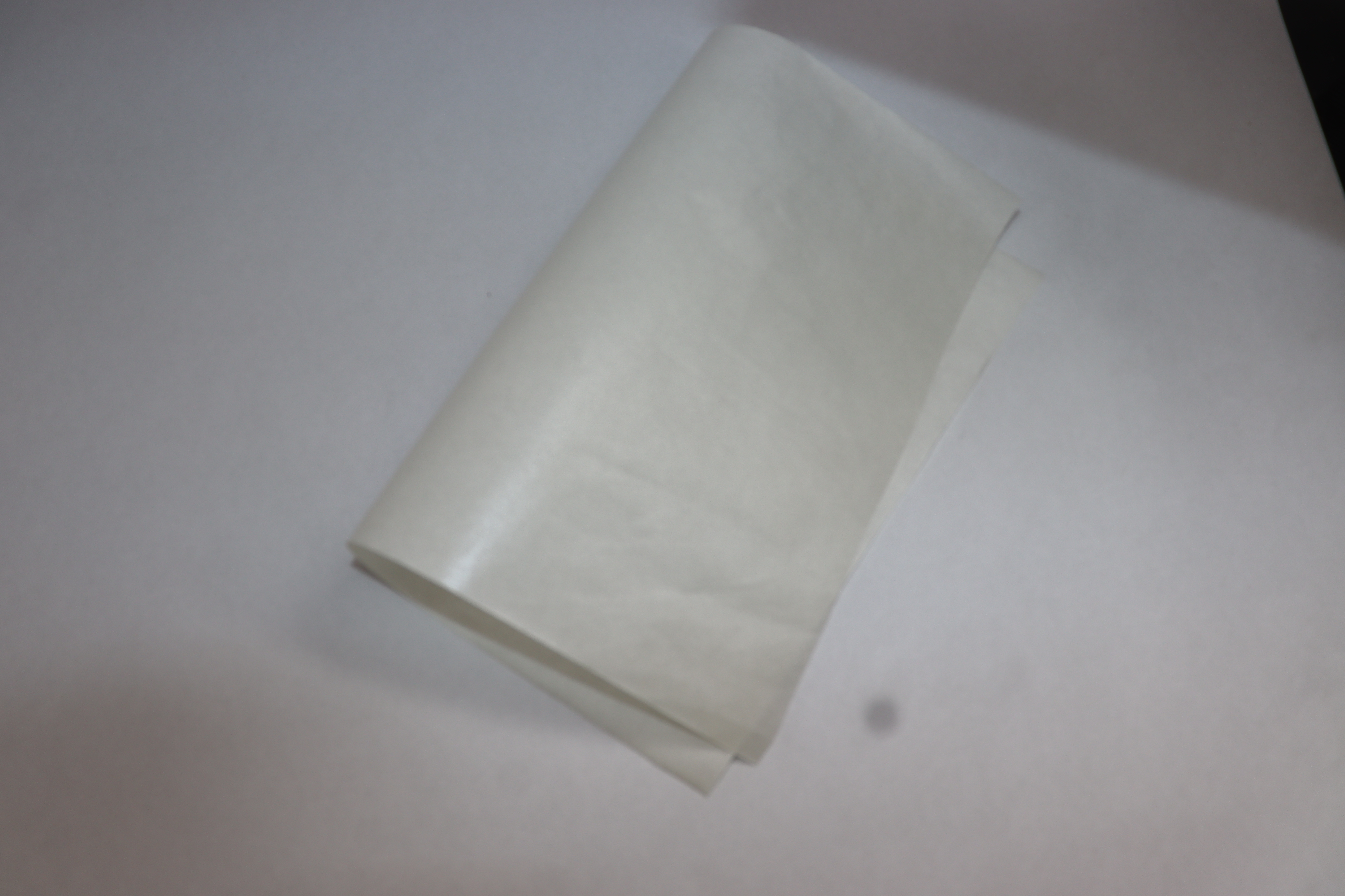 Heat Sealing Butter Paper - Standard Size, Rectangle Shape, White Color | Customizable, Moisture-resistant, Tamper-resistant Design