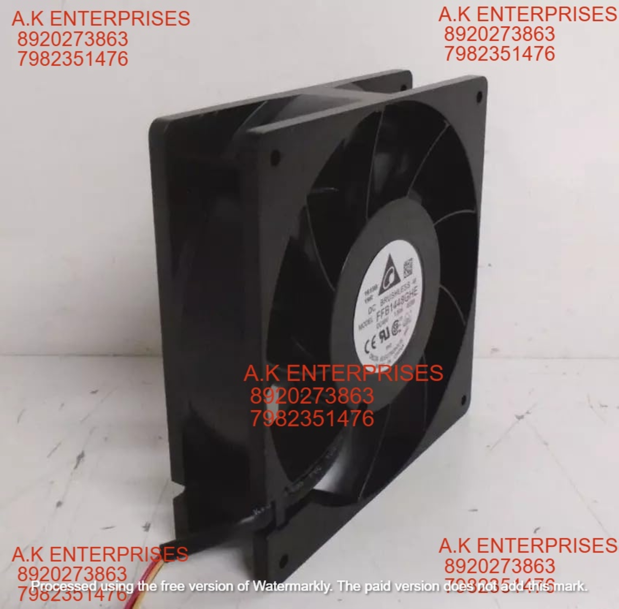  Delta Ffb1424uhe Cpu Cooling Fan 24v Dc 4.02a Air Cooling Fan 140 * 140 * 38mm 3wire