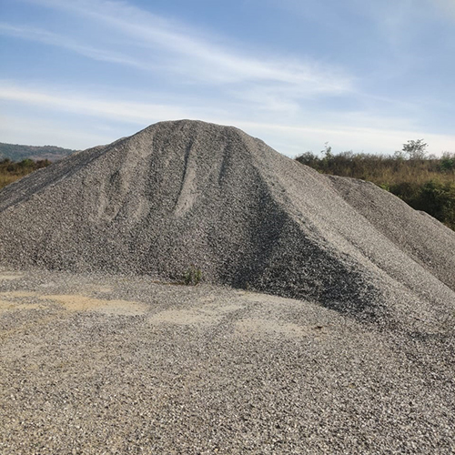 Raw Concrete Aggregates - High-quality Stone, Size Less Than 4.75mm, Black Color | Ideal For Rigid Structures And Bulk Usage