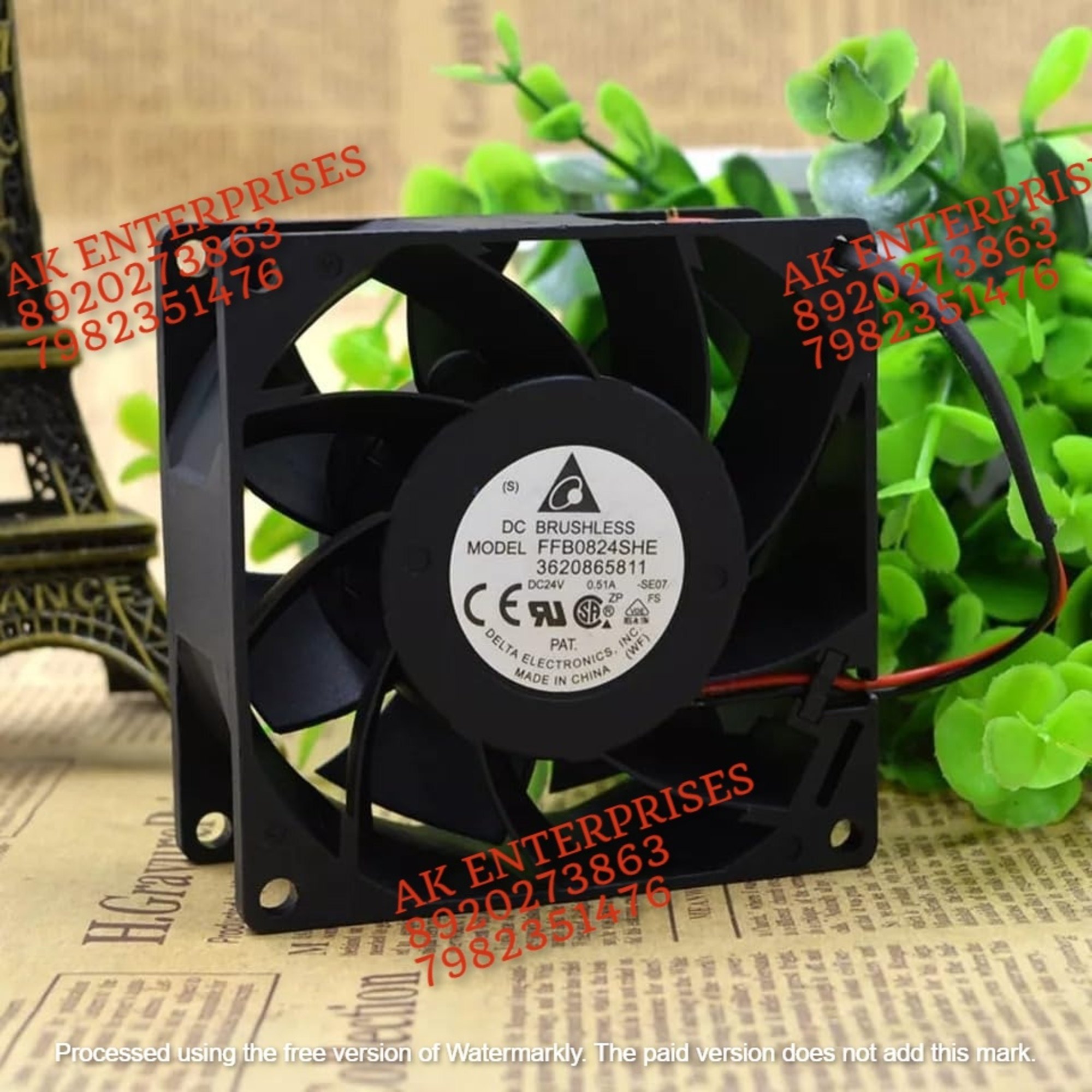 DELTA FFB0824SHE DC Brushless Fan 24V=0.51A Air Cooling Fan 4900 RPM 80 * 80 * 38mm 2-Wire