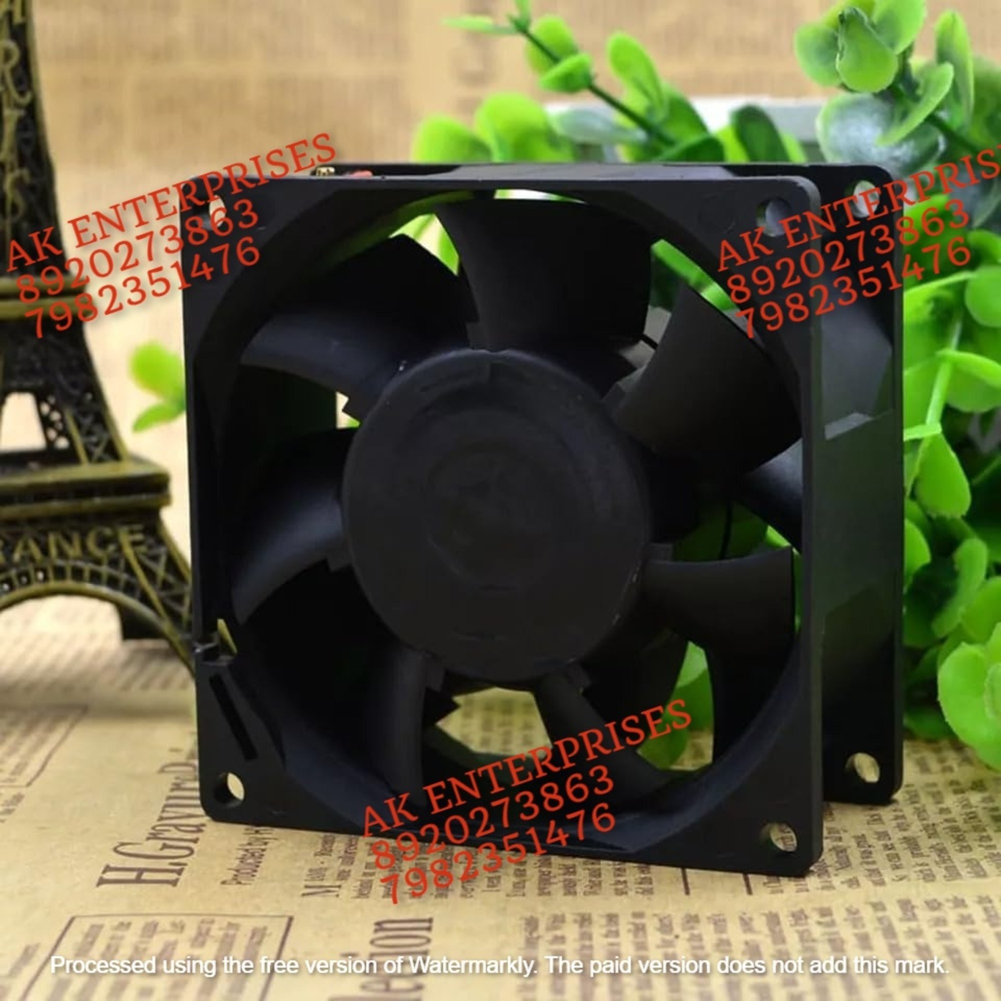 DELTA FFB0824SHE DC Brushless Fan 24V=0.51A Air Cooling Fan 4900 RPM 80 * 80 * 38mm 2-Wire