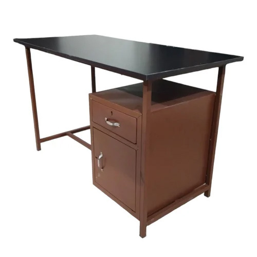 Ss School Teachers Table - Color: Brown And Black
