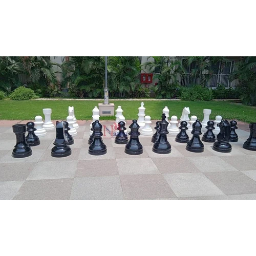 FRP Garden Chess