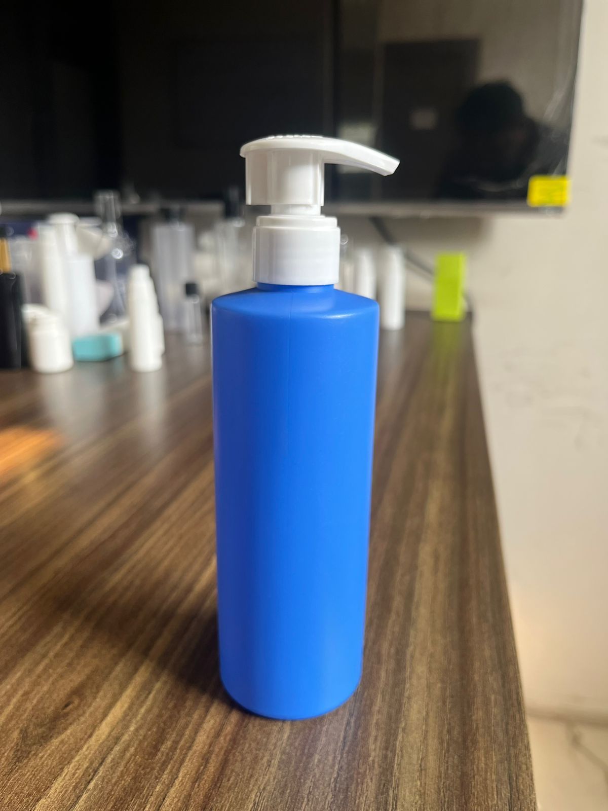 Hdpe Sleek bottle