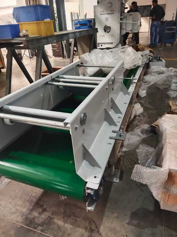 FLAT BELT CONVEYOR