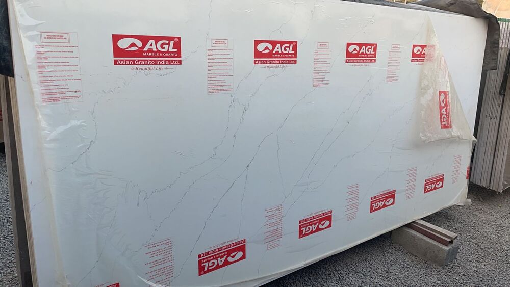 Red Fire Quartz Slab - Color: White