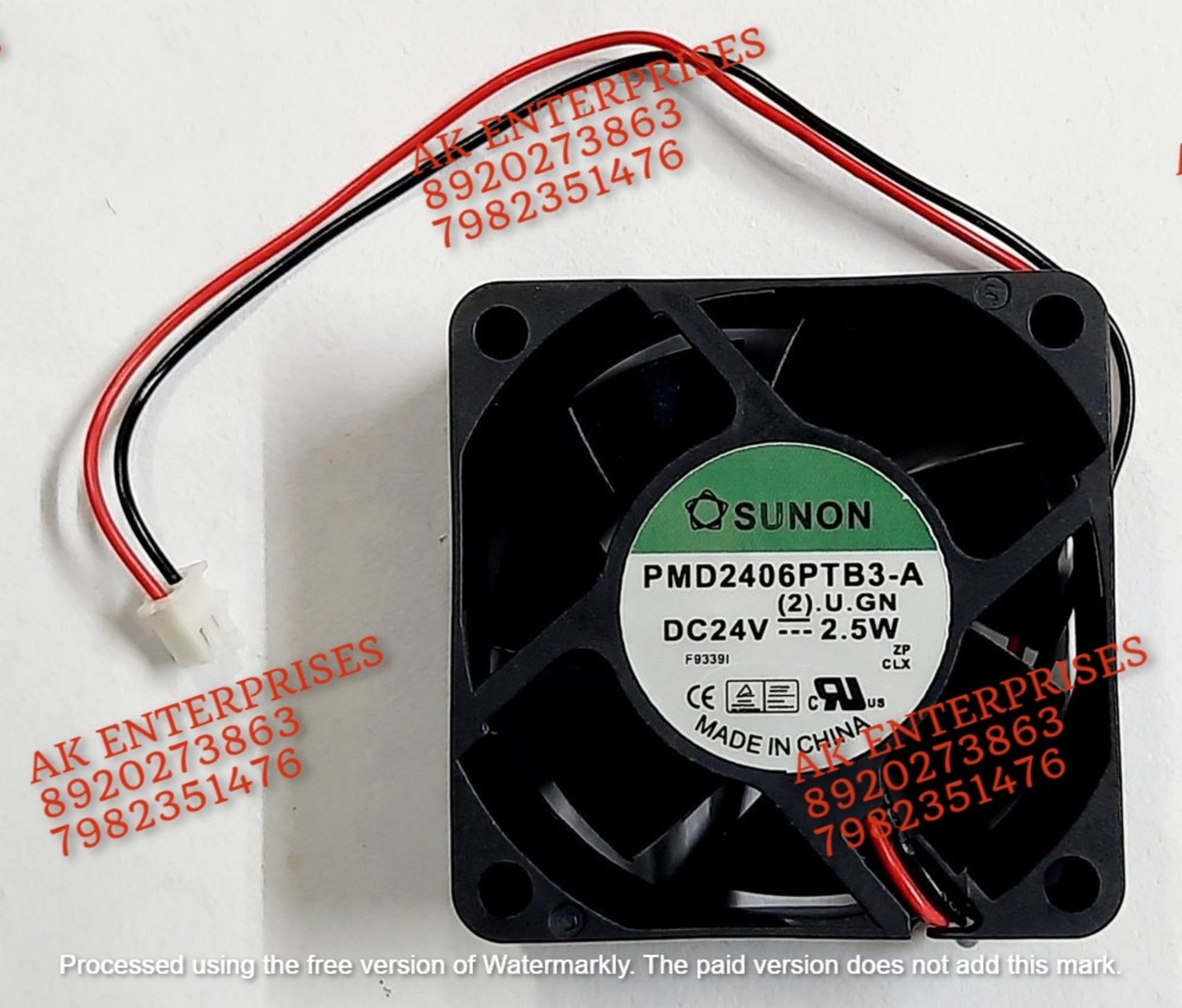 Sunon PMD2406PTB3-A Axial Fan 24V-2.5W DC Brushless Air Cooling Fan 3500 RPM 60 * 60 * 25mm 2-Wire