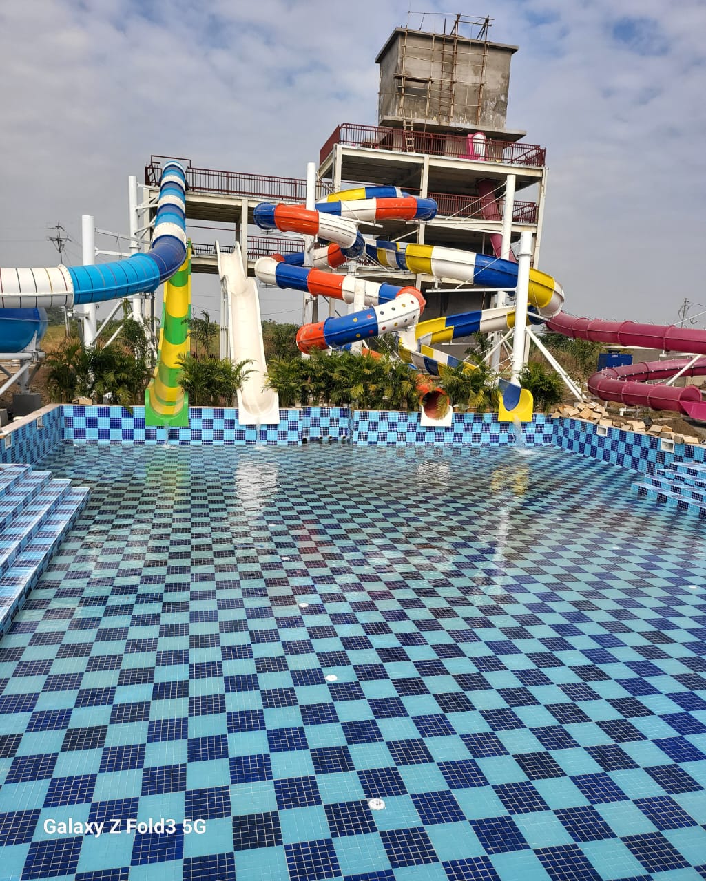 slide water park