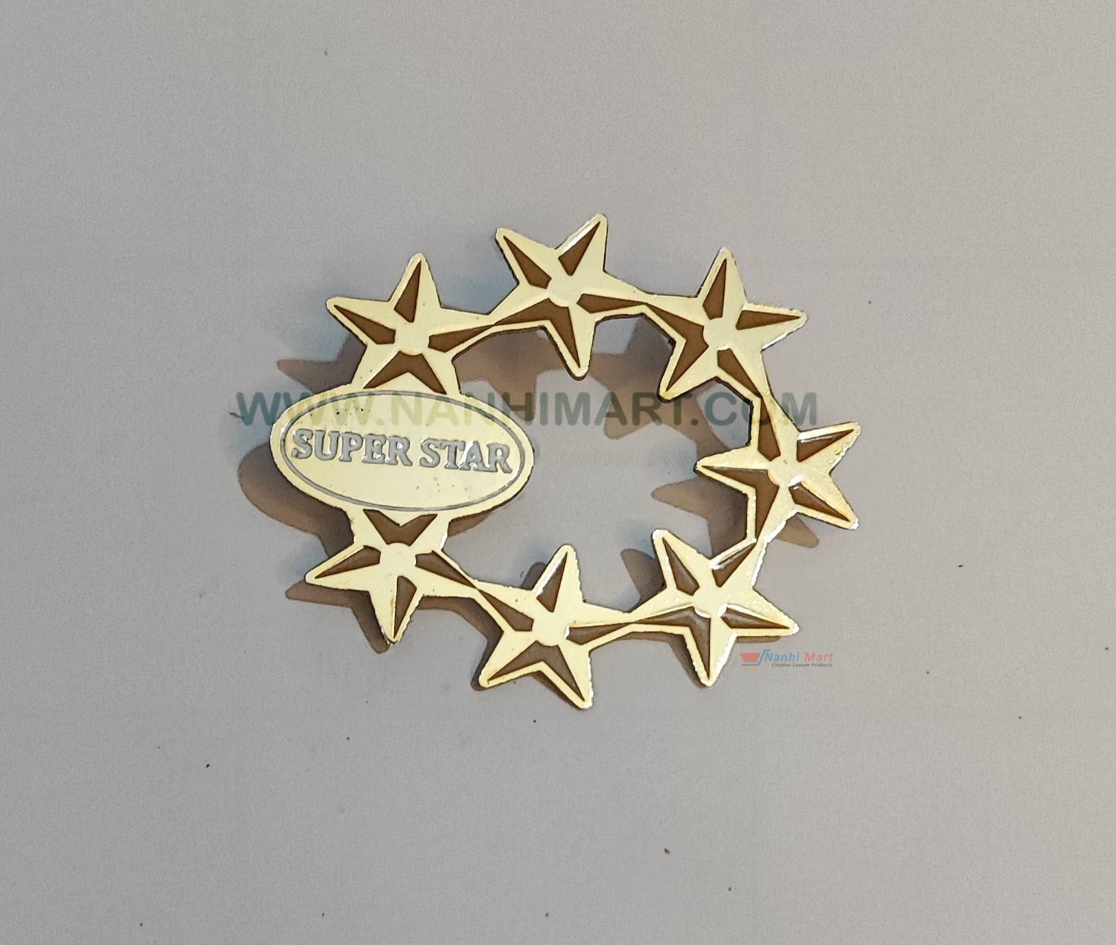 Brown Supar Star Metal Lapel Pin - Customized Etched Design, Various Plating & Finishing Techniques, Quick Delivery In 5-20 Days