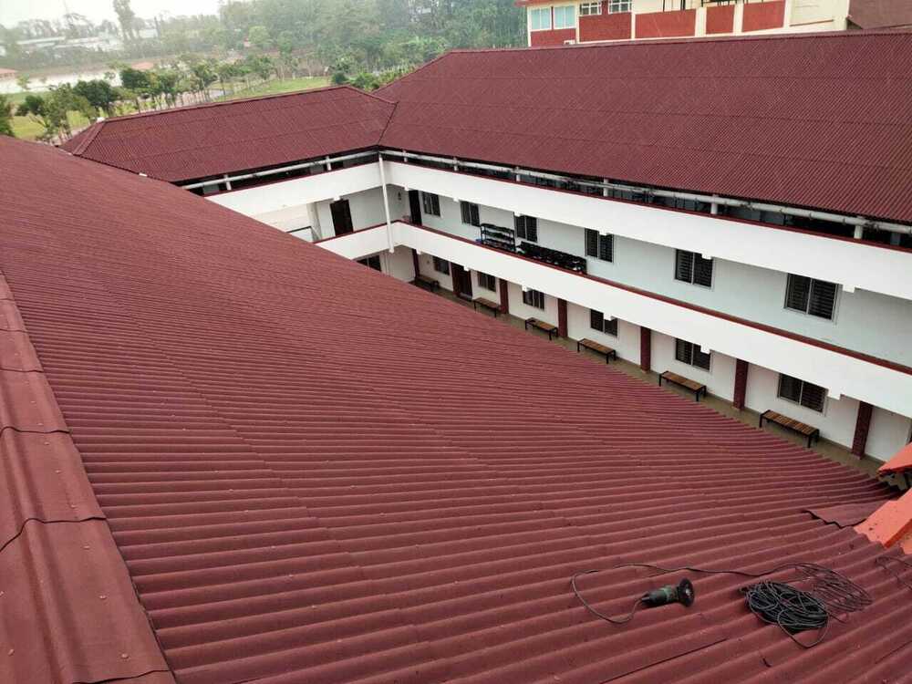 Roofing Shed - Durable Metal Structure | Weather-resistant, Versatile Storage Solution