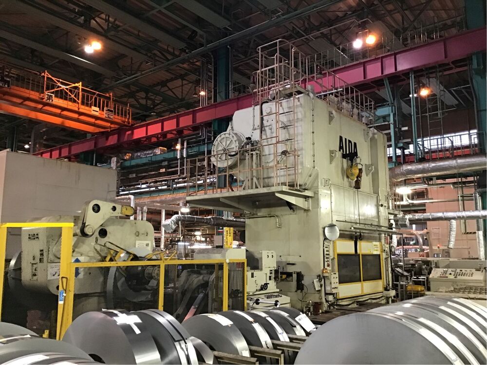 1520 AIDA   'H' FRAME DOUBLE CRANK BLANKING PRESS LINE