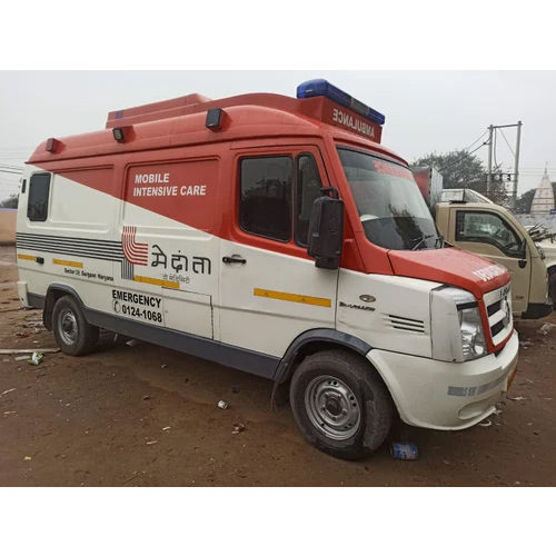 Fabricated Ambulance Van - Material: Mild Steel