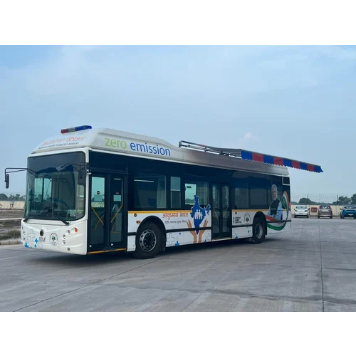 100% Electric Advanced Mobile Cancer Detection Van