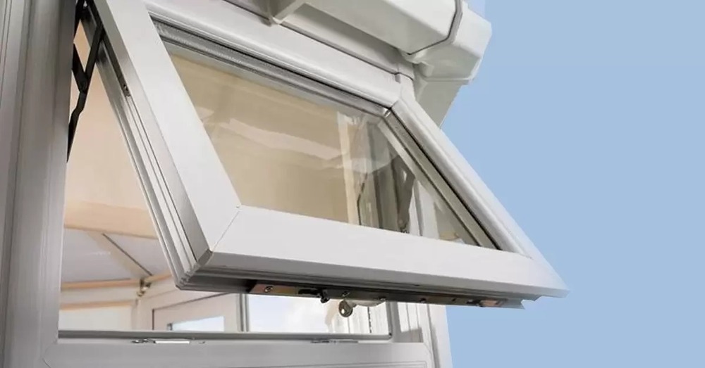 Top Hung Window - White Plastic, Ideal For High Placement And Optimal Ventilation In Industrial And Commercial Settings
