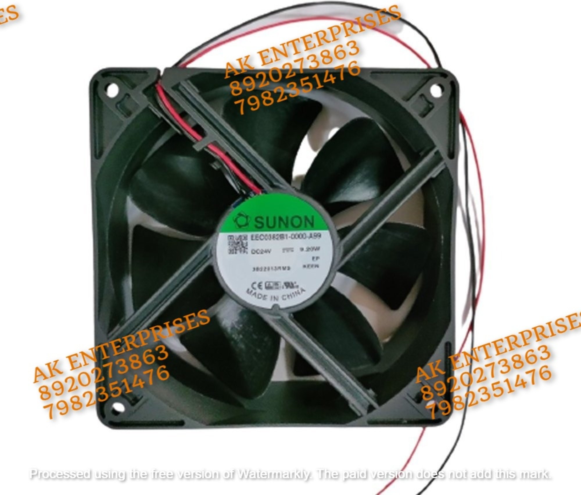 SUNON EEC0381D2-0000-A99 Axial Fan 12V-5.1W DC Brushless Air Cooling Fan 2600 RPM 120 * 120 * 38mm 2Wire