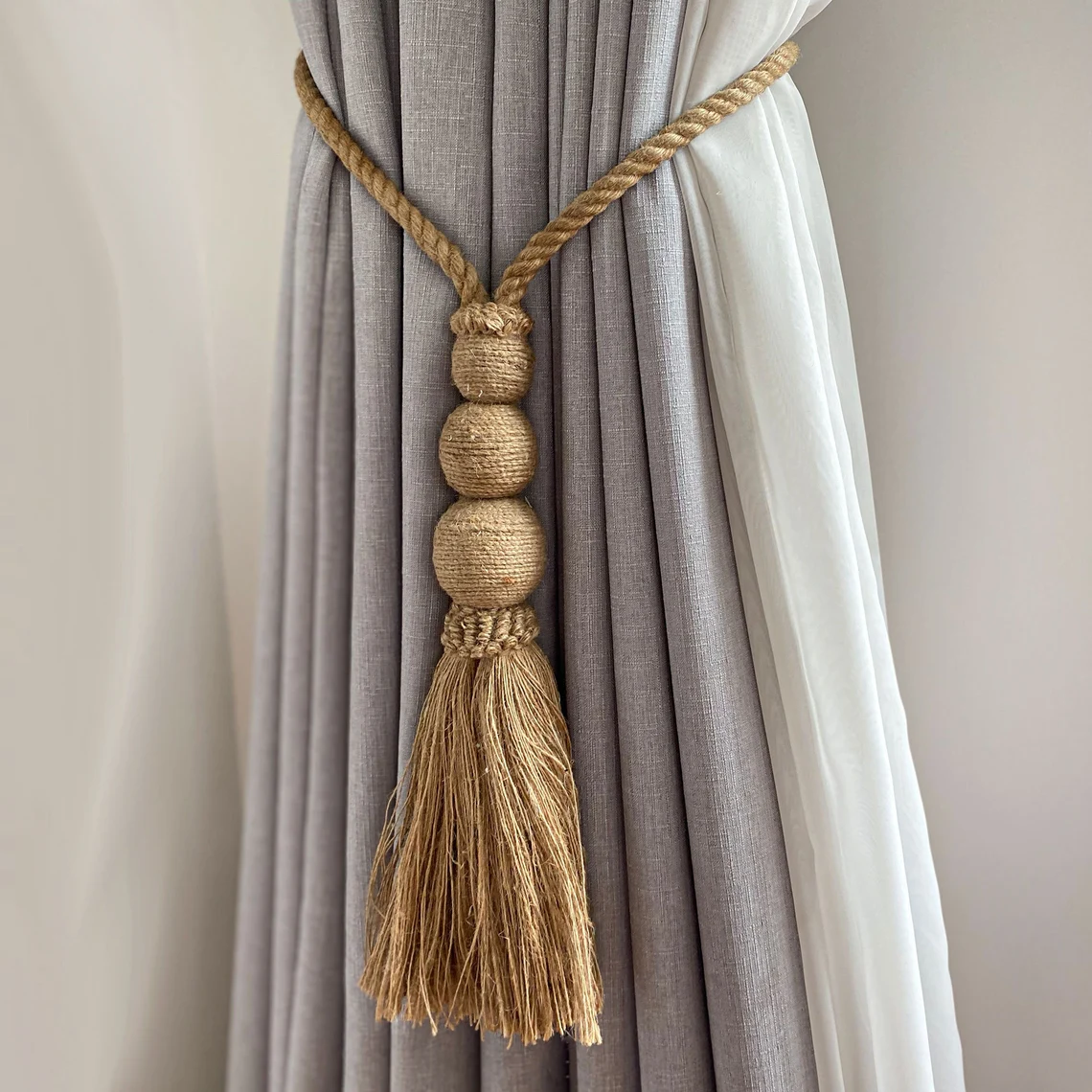 Natural tieback