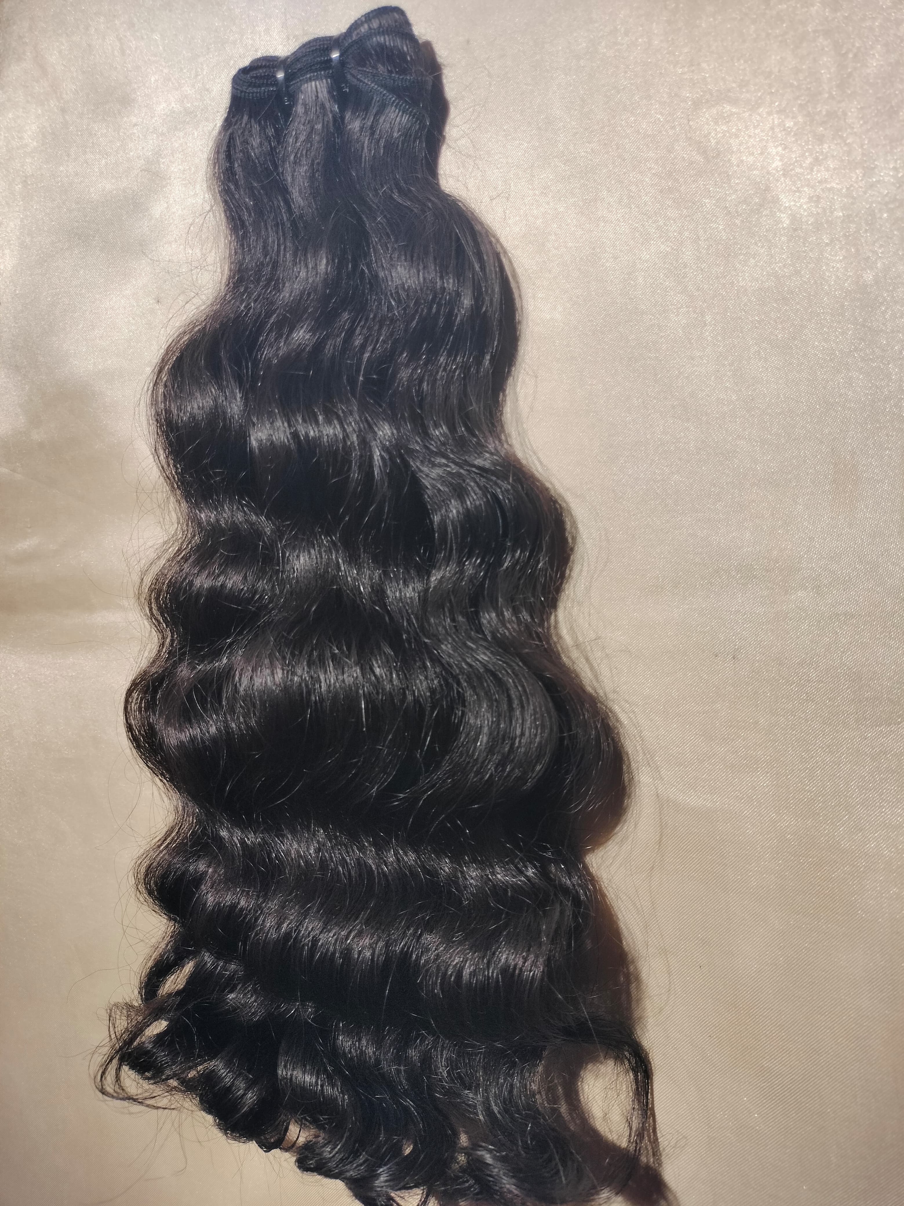 Wavy Wefted Hair Extension